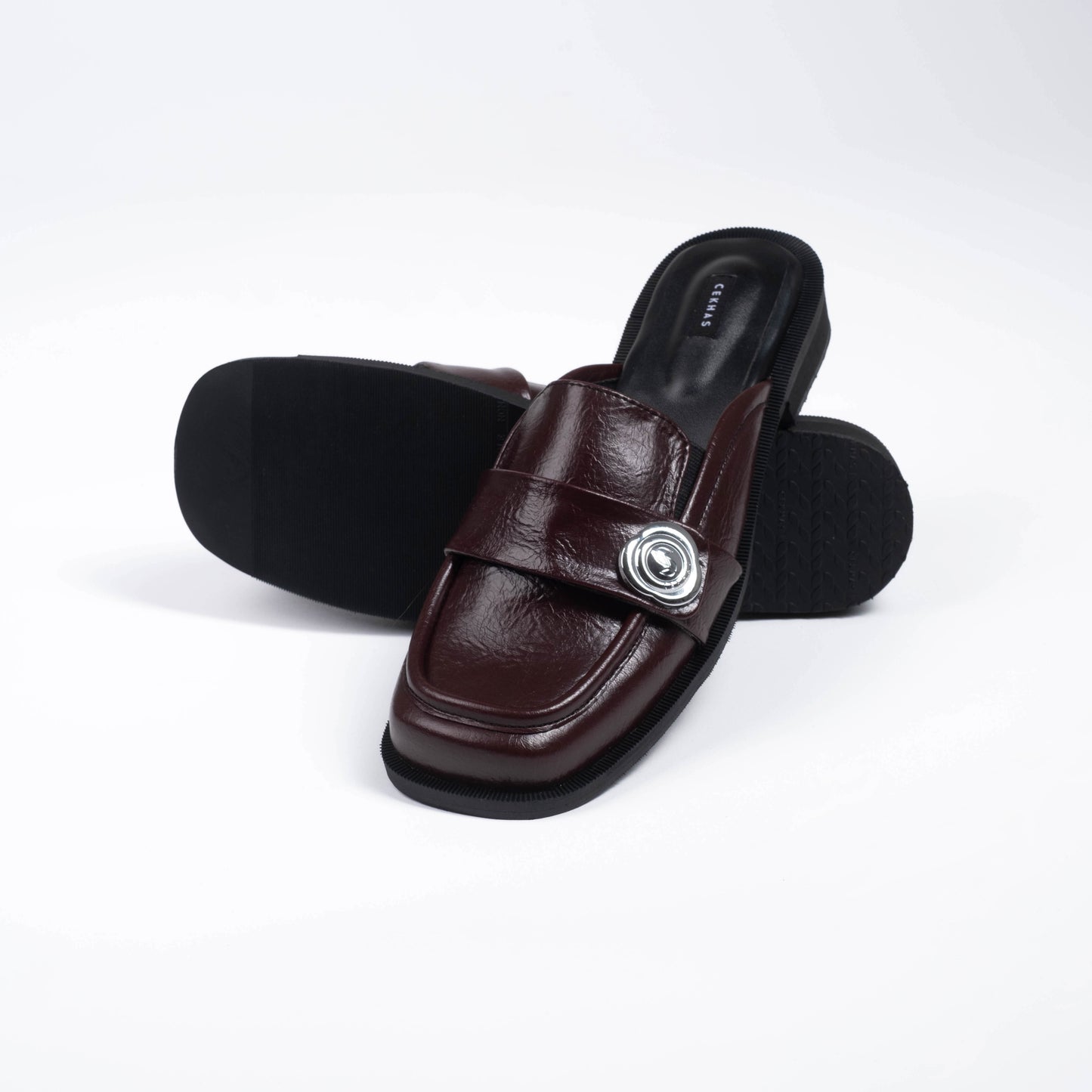 Chara Wood Mules - URBAN GRACE Series