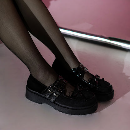 GIRL CRUSH - Jennie Black Shoes