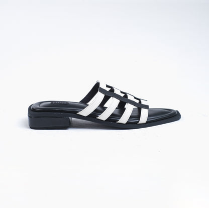 Erica Black White Sandal