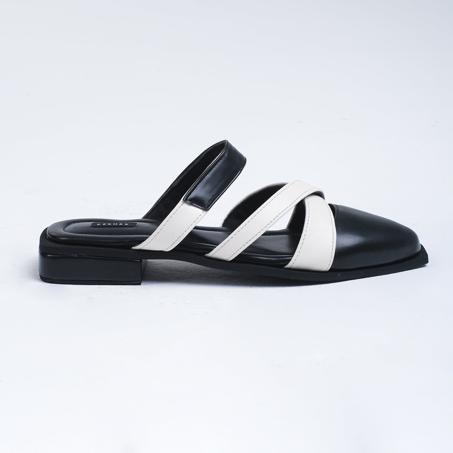 Audy Black White Mules