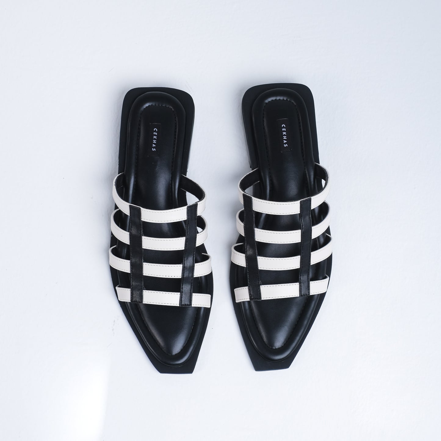 Erica Black White Sandal