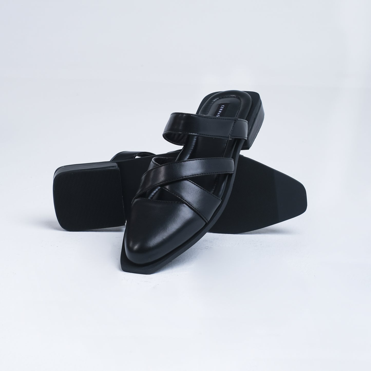 Audy Black Mules