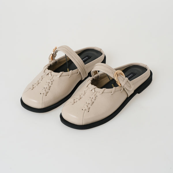Carla Ivory Mules Sandal Wanita