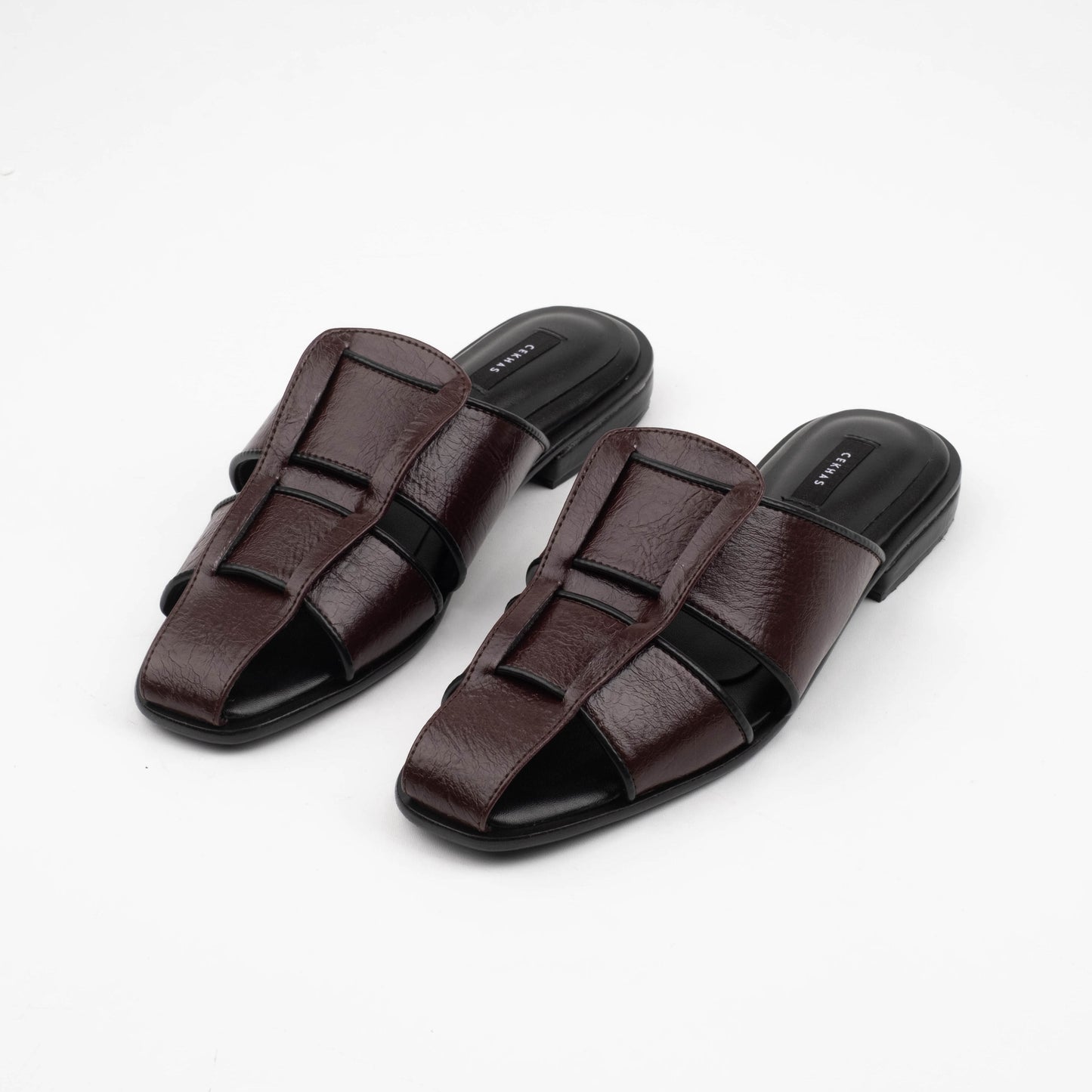 New Alata Wood Sandal