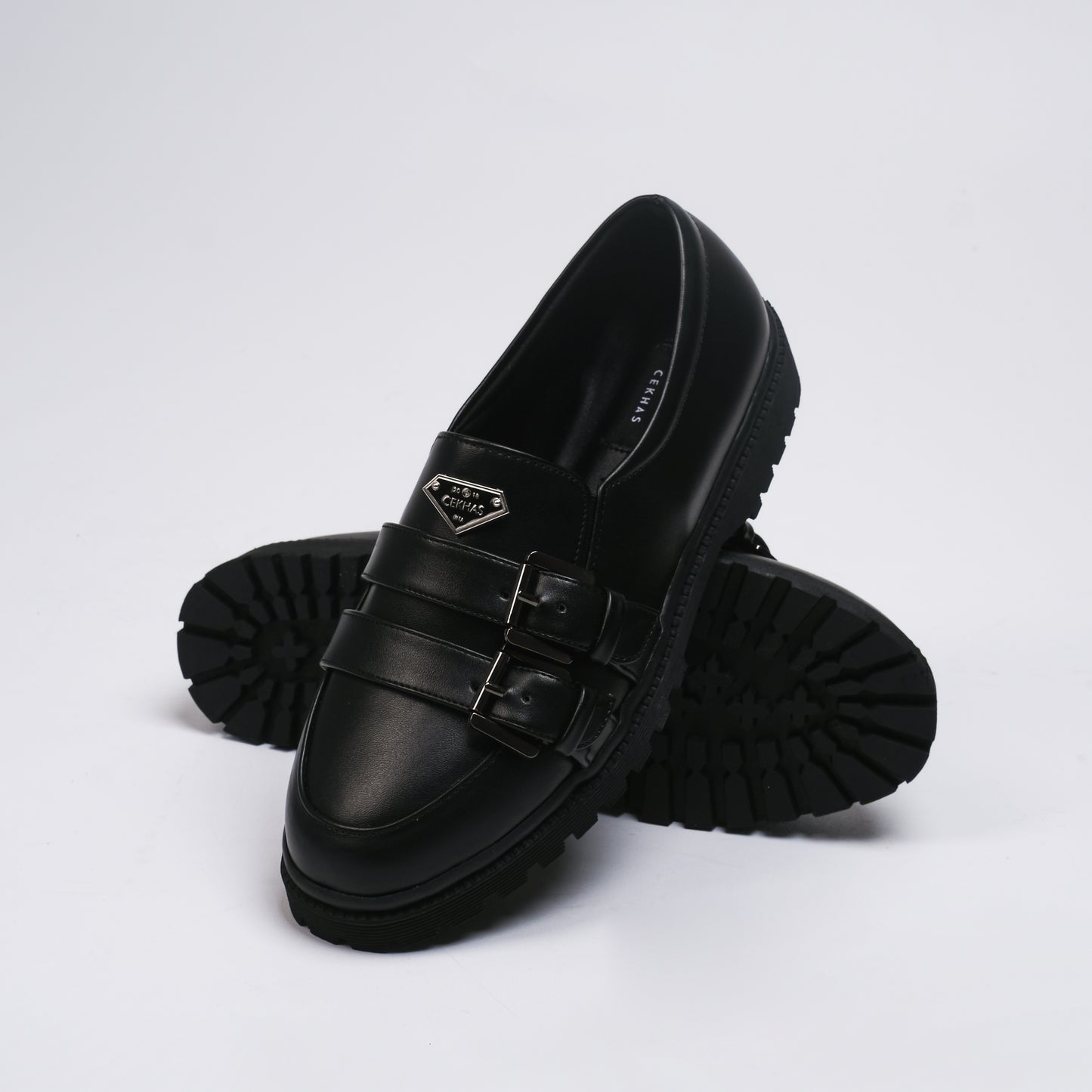 Zela Black Shoes