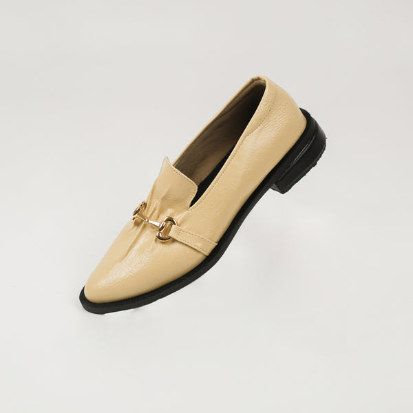 Richelle Cream Loafers - URBAN GRACE Series