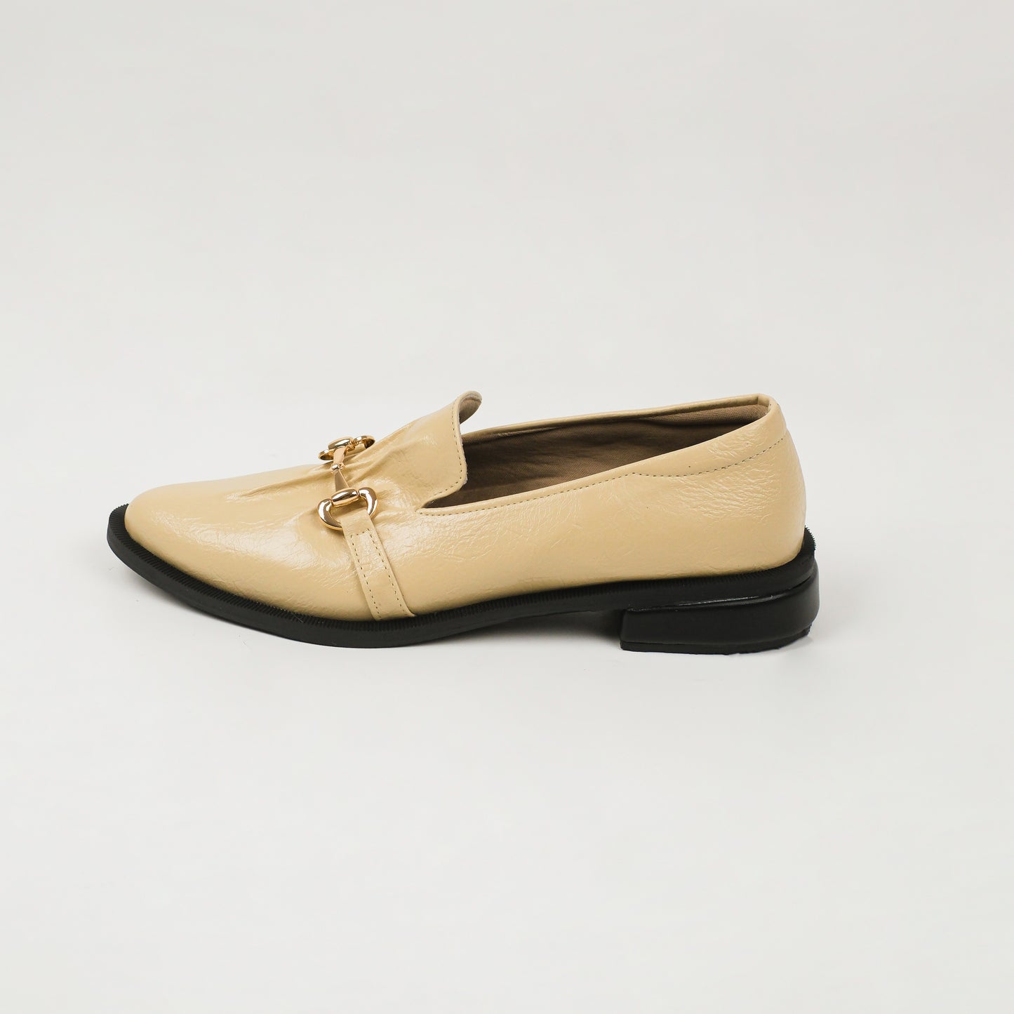 Richelle Cream Loafers - URBAN GRACE Series