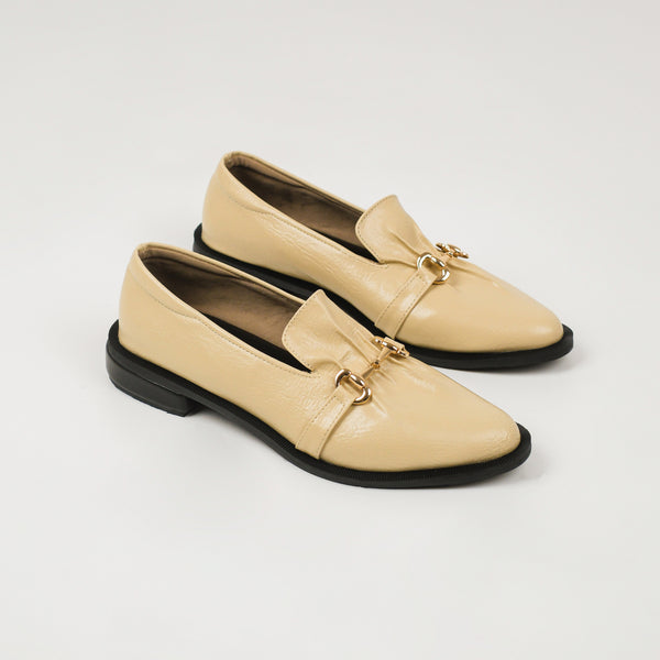 Richelle Cream Loafers - URBAN GRACE Series