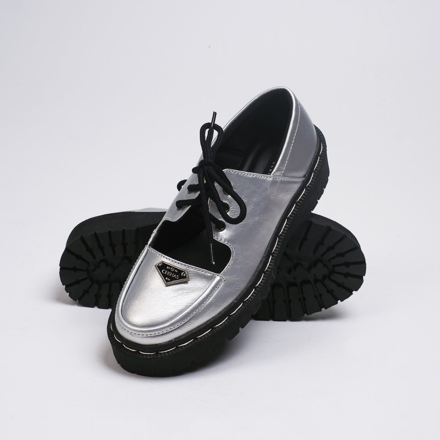 Kama Silver Shoes