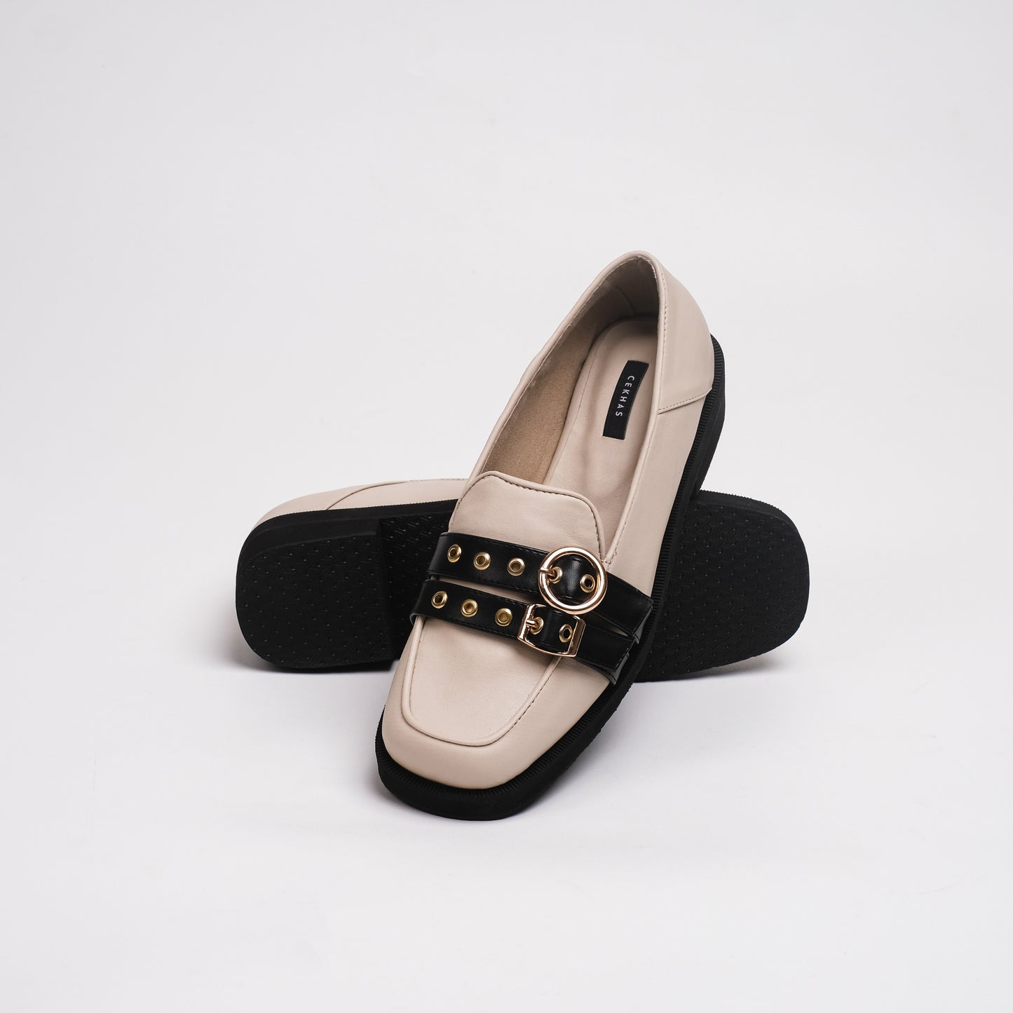 Agatha Black Cream Flat Shoes